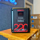 Acumulator SWIT PB-S220S - 14.4V 220Wh Multi D-Tap (V-Mount)