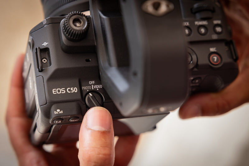 Canon EOS C50 – Camera Cinema EOS Full Frame 7K